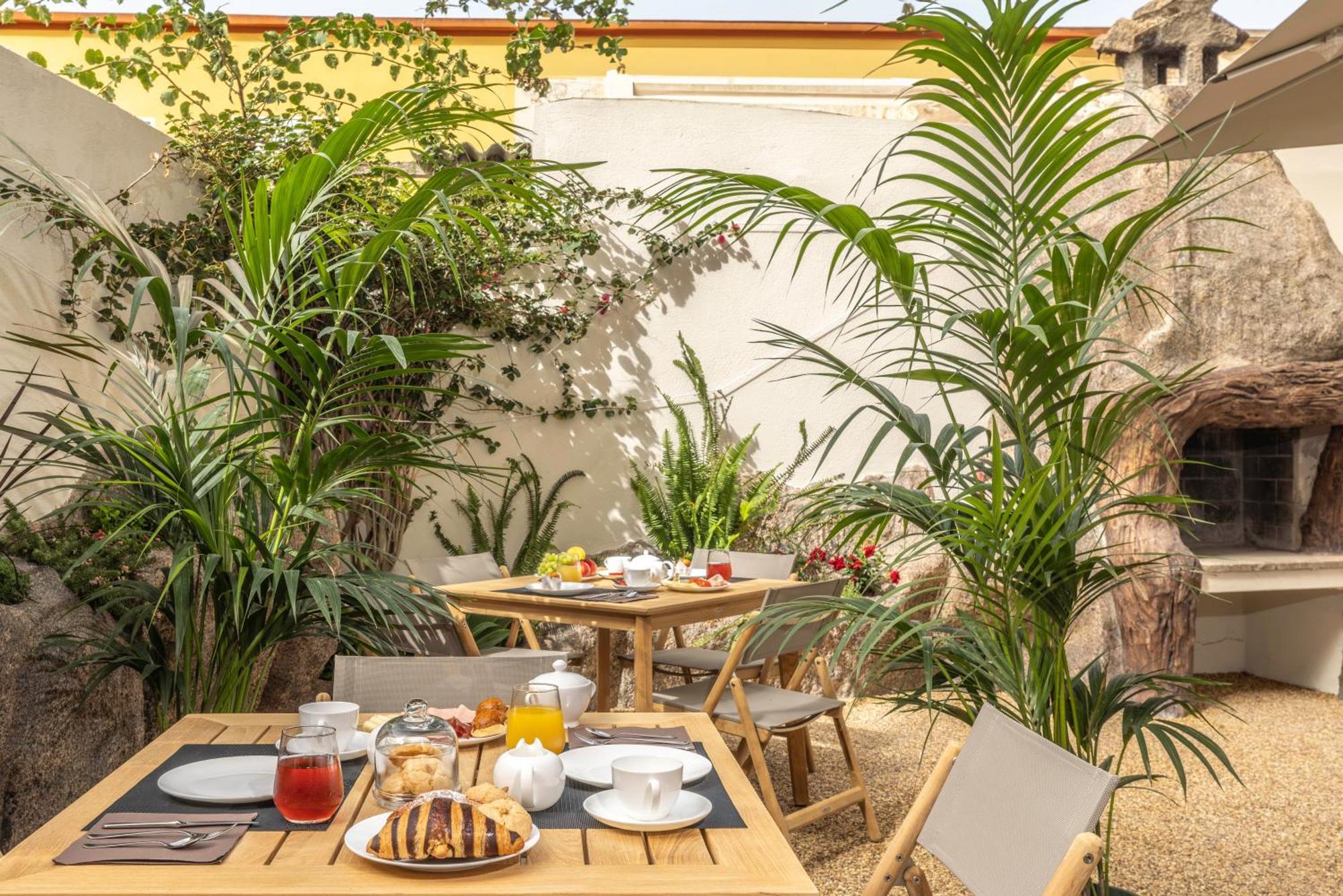 Boutique Marconi Bed & Breakfast Quartu Sant'Elena Bagian luar foto
